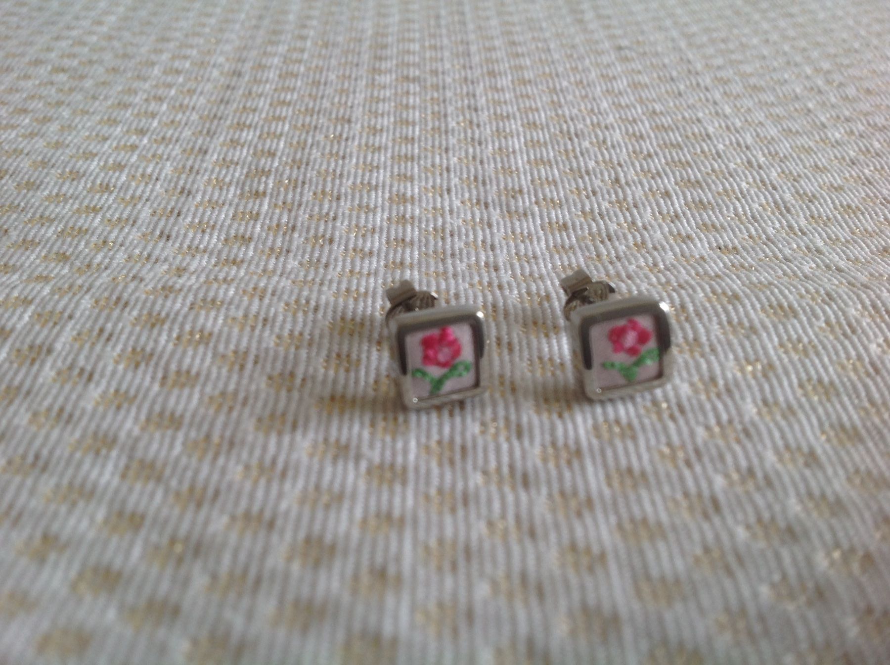 Ohrringe & -stecker: Swatch - Clous / Boucles d'oreille – Gebraucht aus Sion von accroshoes