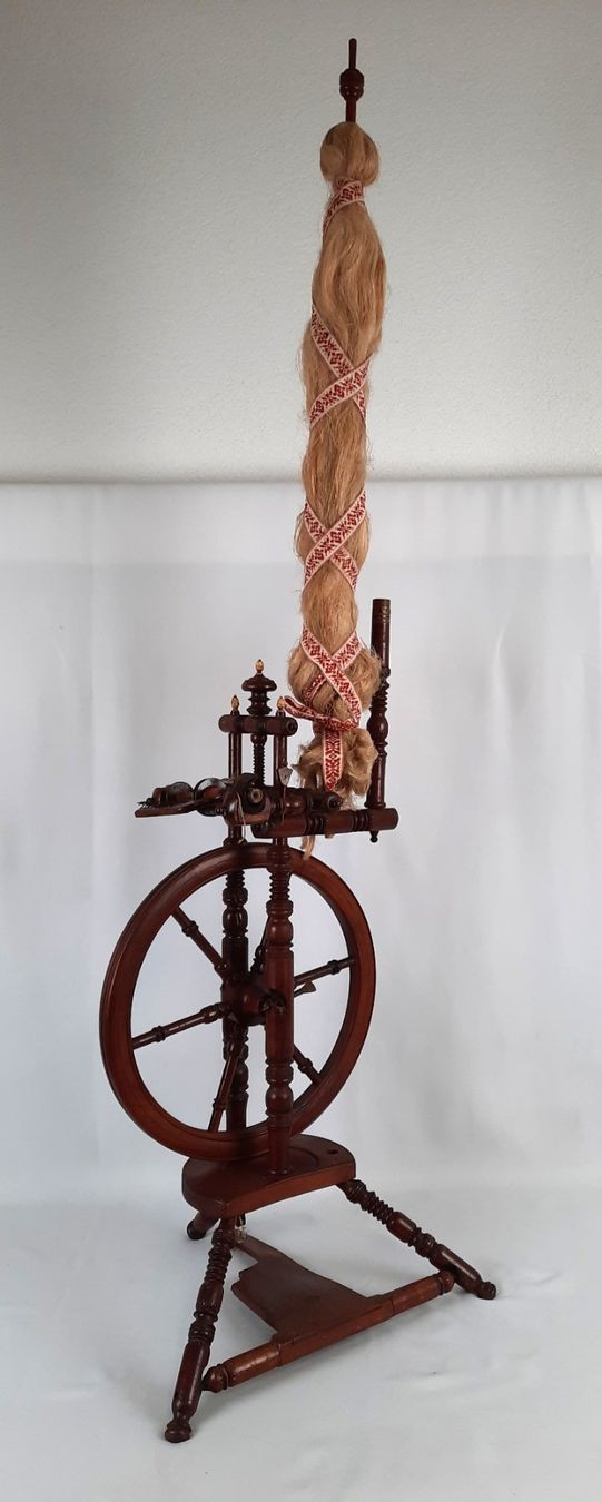 Ruote per filare: Spinnrad Antik – Usato da Beinwil am See venduto da Restwert_Beinwil 1