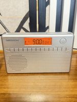 Digitales Weltempfänger Radio Medion silber gebrauchter Zust