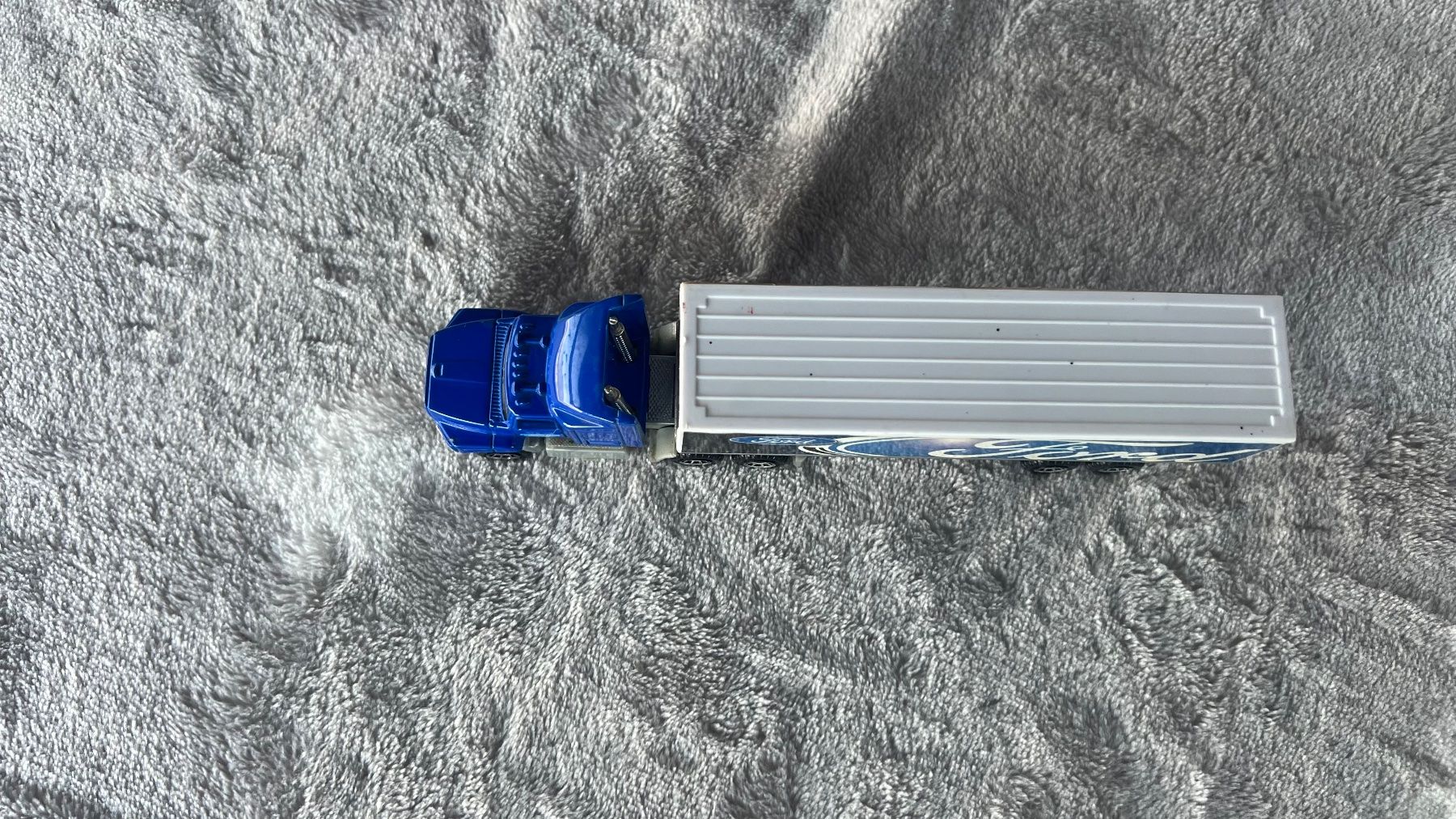Matchbox Modellautos: Matchbox Ford Aeromax, Sattelschlepper, Blau 1991 – Gebraucht aus Schübelbach von Dolly990_2 4