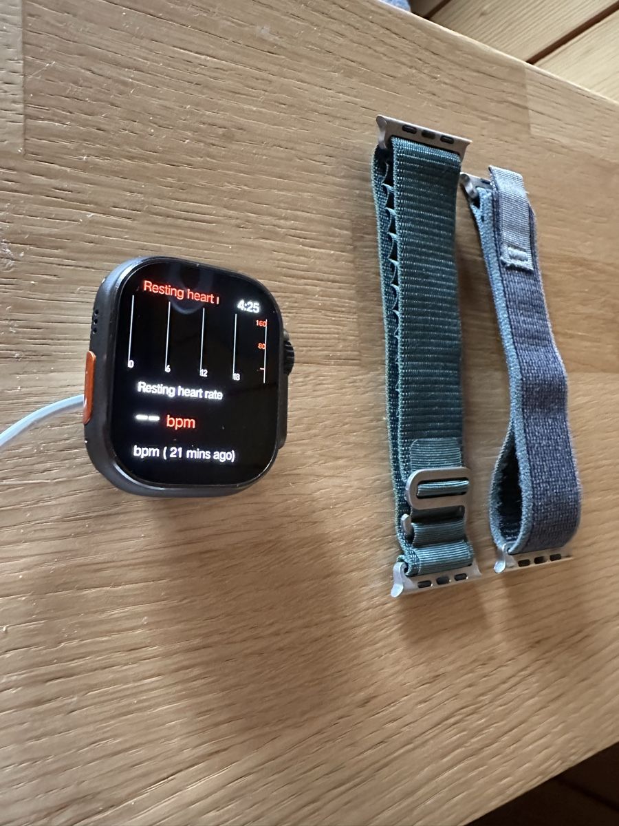 Apple Smartwatch: Apple Watch Ultra ein zu eins  – Gebraucht aus Heiligenschwendi von rod_2w6z 2