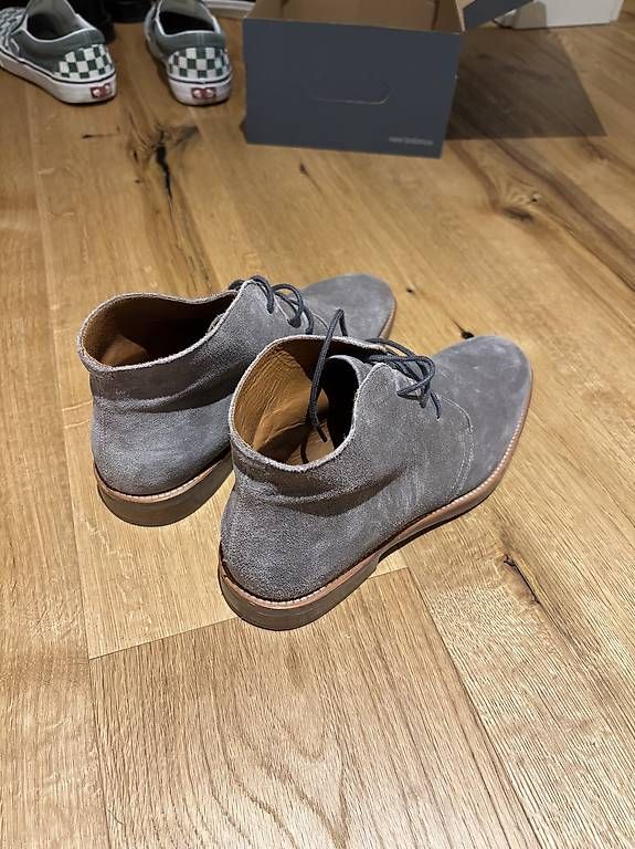 Scarpe da uomo: Navyboot Chukka Boots Grösse 41 – Usato da Basel venduto da dahasda 2
