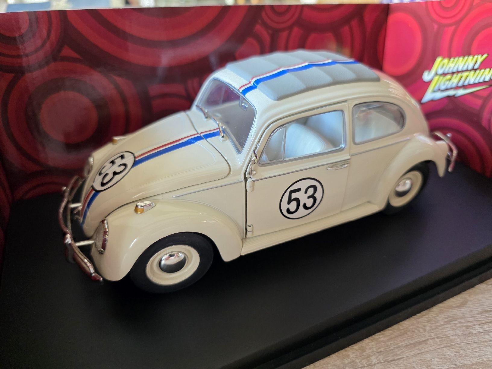 Modellini d'auto: 53'VW Käfer "Herbie" 1:18 Johnny Lightning – Usato da Goldingen venduto da Muscle_Cars84