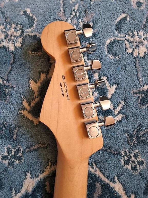 Fender Musikinstrumente: Fender Stratocaster – Gebraucht aus Aeugst am Albis von ger_lr2j 2