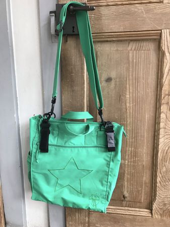 grüne Wickeltasche/ Kinderwagentasche von LÄSSIG