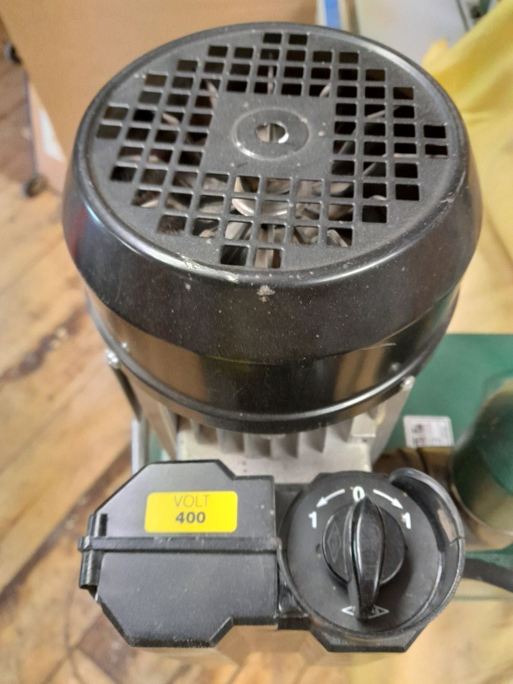 Alle Maschinen: Vorschubapparat FELDER Variofeed3 – Gebraucht aus Baar von holzatelier 3