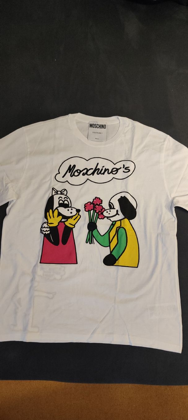 Moschino T-Shirts: Moschino T-Shirt Grösse M – Neu (gemäss Beschreibung) aus Beringen von Horsts_Garage 1