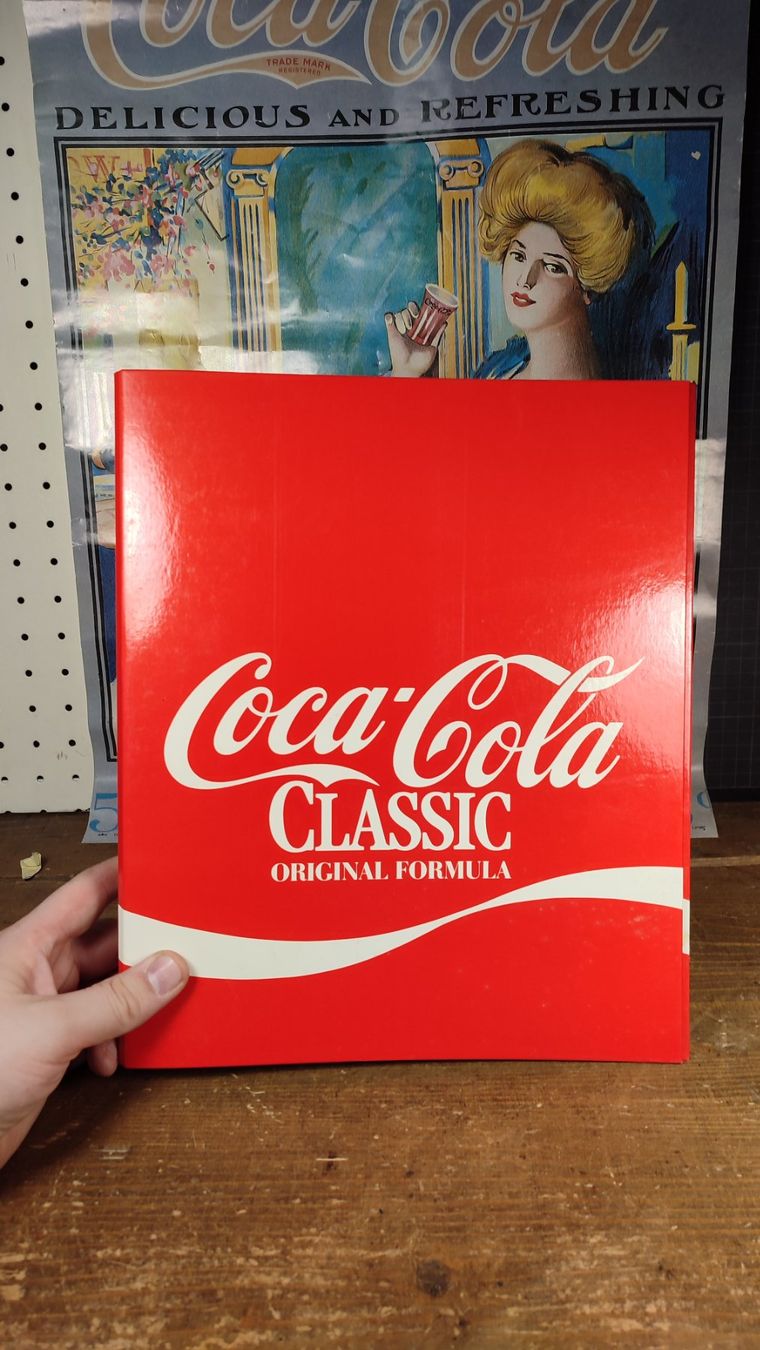 Classeurs: Wunderschöner alter COCA-COLA ORDNER – D'occasion à Gelterkinden par MYSTOREFORYOU4460