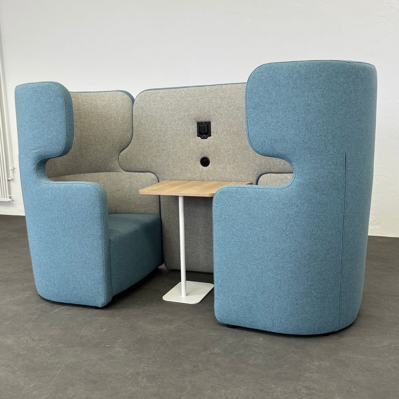 Musicassette: Bisley Vivo Sitzgruppe mit Tisch – Usato da Schönenwerd venduto da mcofficeshop 1