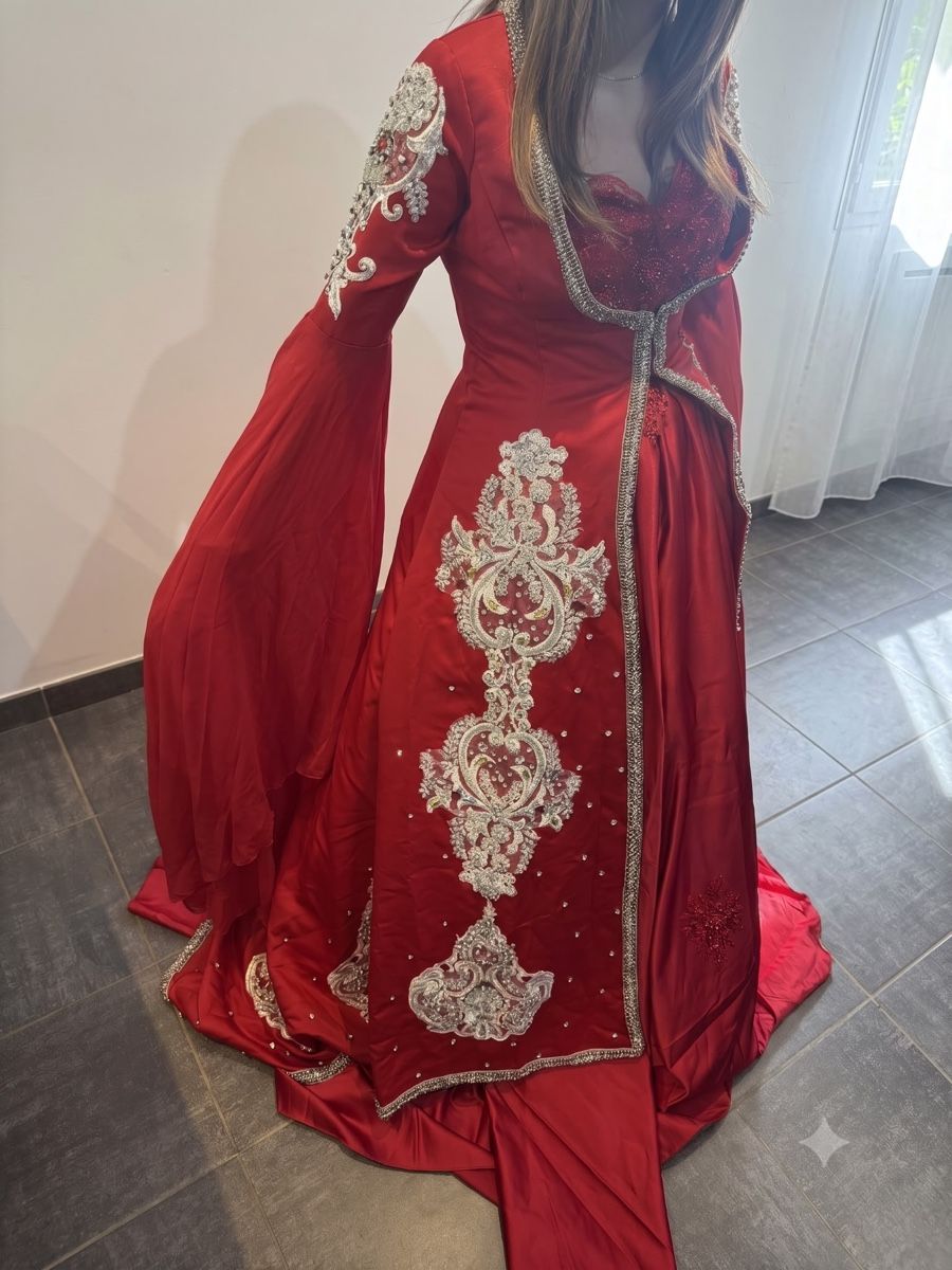Vestiti: Robe de mariée styliste – Nuovo (secondo la descrizione) da Corbeyrier venduto da ant_2r6l 3