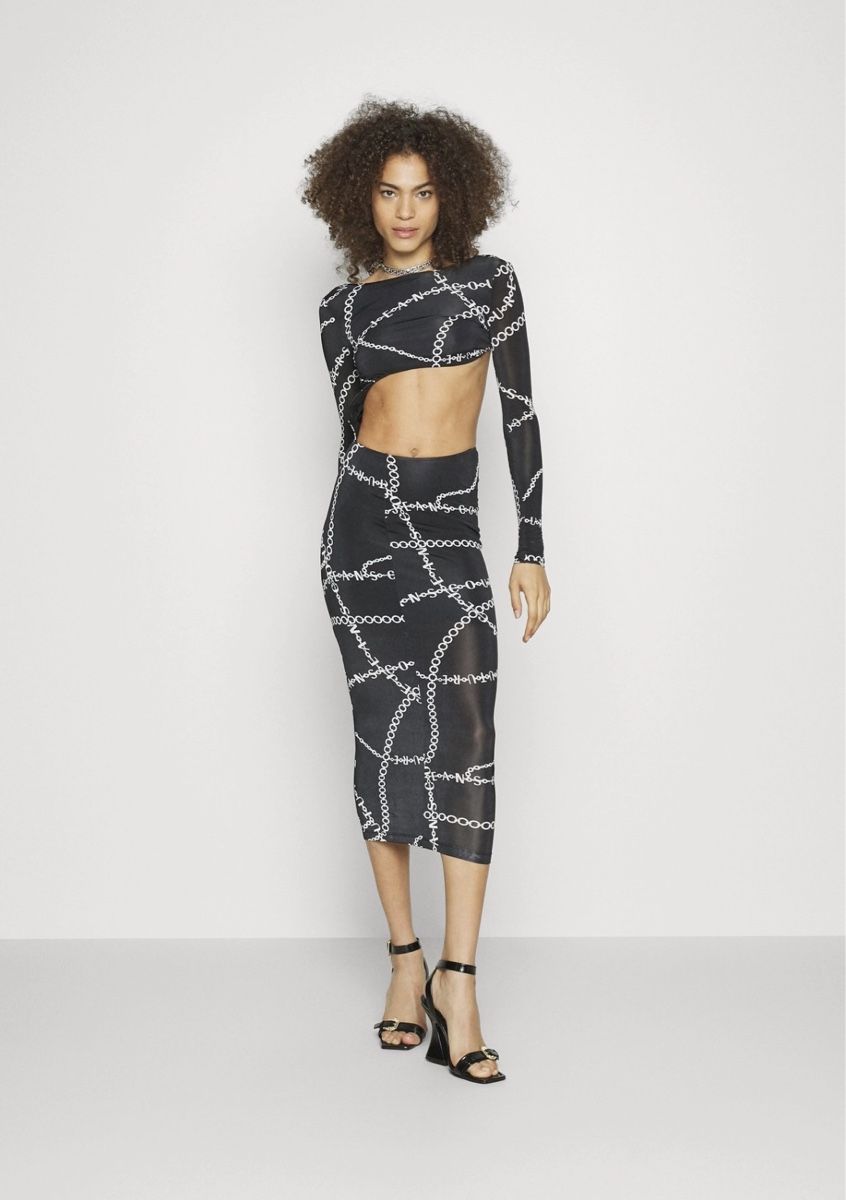 Versace Kleider: Versace Jeans Couture - Cocktailkeid - Orginalpreis 540.- – Neu und originalverpackt aus Zürich von luxuryoutlet1 4