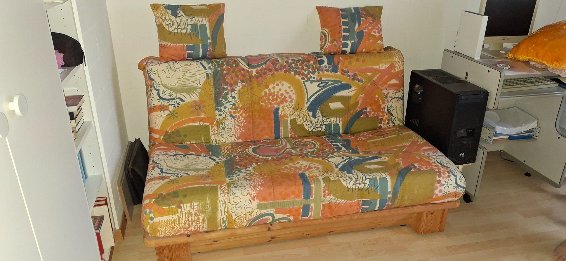 Sofas: Canapé lit – Gebraucht aus Delémont von 4train4