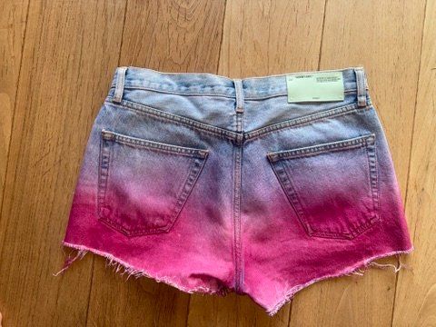 Off-White Jeans: Off-White c/o Virgil Abloh shorts- 28 – Neuf (Voir description) à St-Sulpice VD par juhdu 1