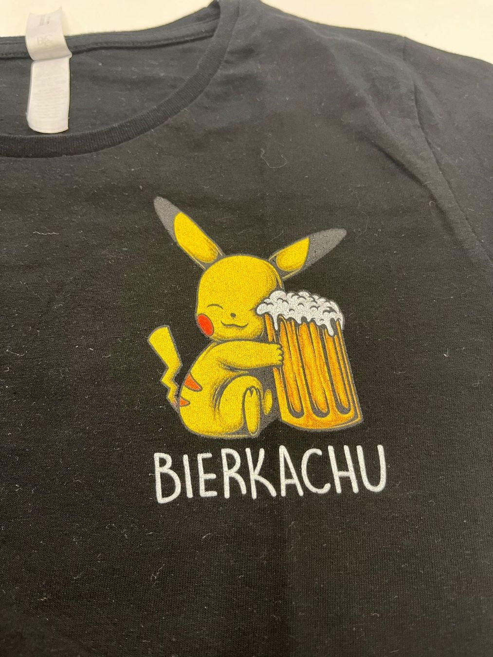 T-shirt: T-Shirt Pokémon "Bierkachu", Gr. L – Usato da Kerns venduto da Herr_Sizzla