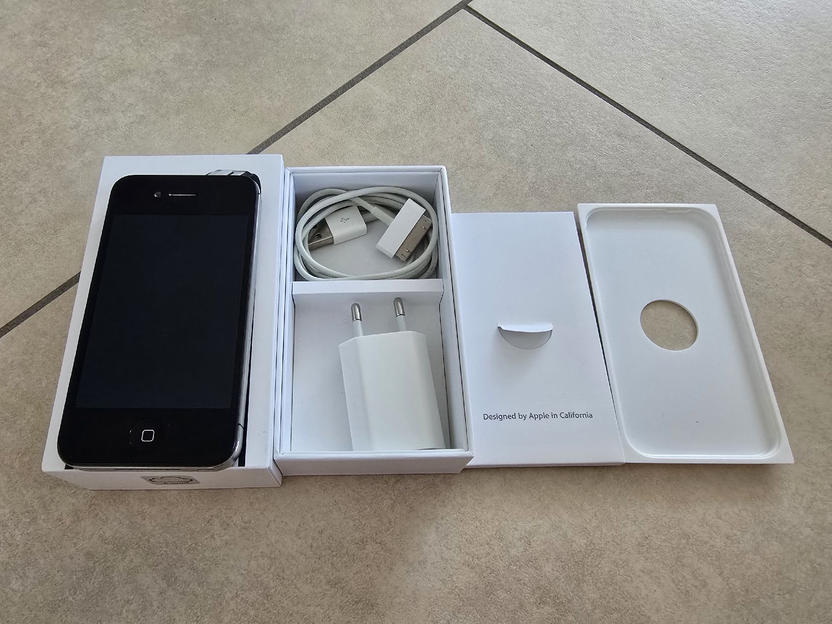 Apple Handys / Smartphones: Iphone 4S – Gebraucht aus Rickenbach b. Wil von VeryLovelyThings 5