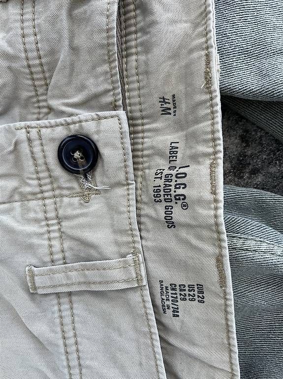 Pantaloni: Div. Shorts/kurze Hosen – Usato da Zürich venduto da lin_92hw 4
