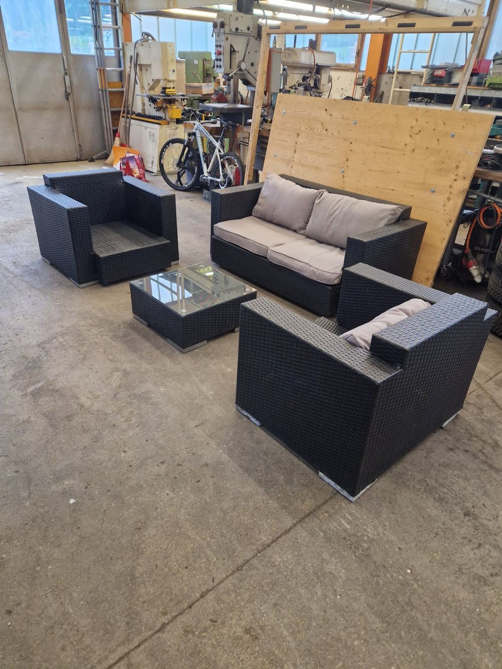 Poltrone: Gartenlounge – Usato da Einsiedeln venduto da mar_jj5f 1