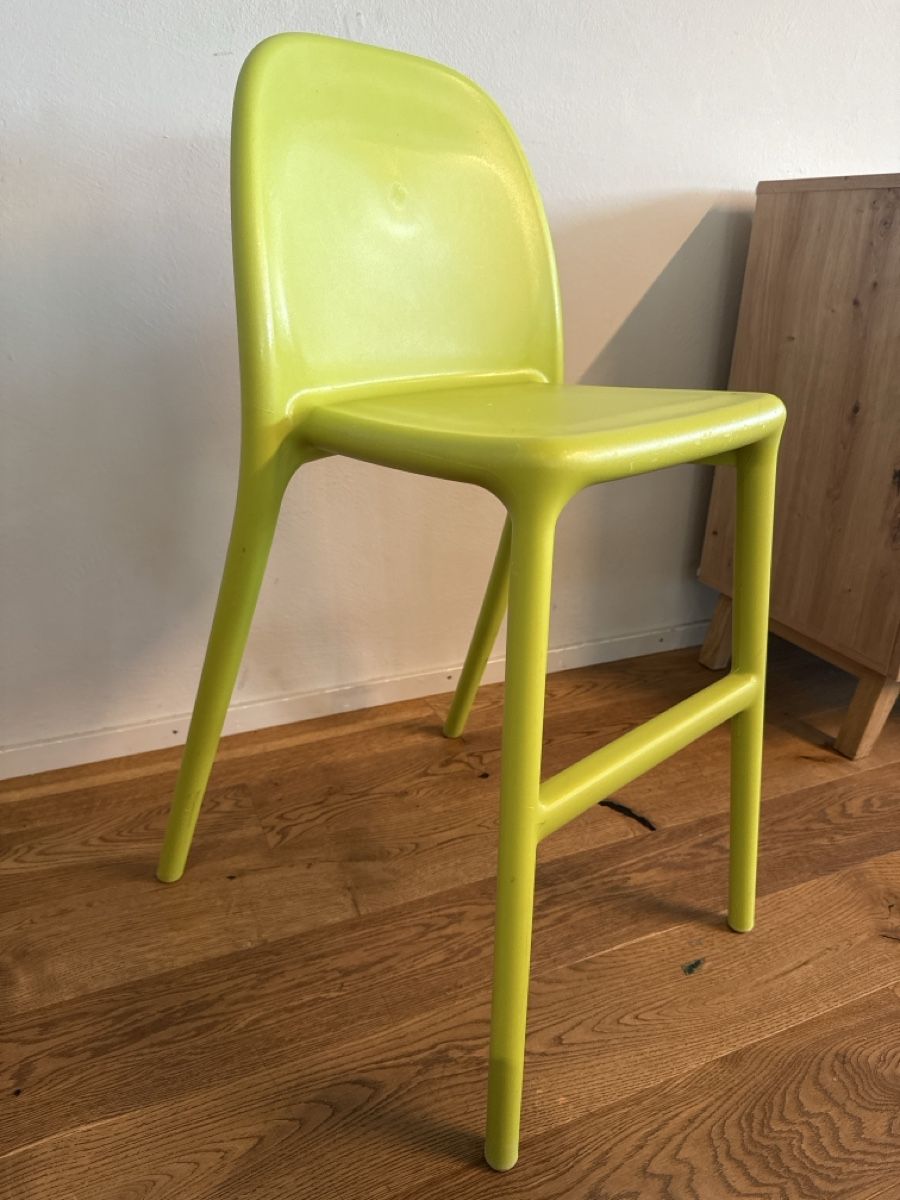 Ikea Stühle: Stuhl IKEA Kunststoff hellgrün – Gebraucht aus Grosshöchstetten von chocolatmelon 1