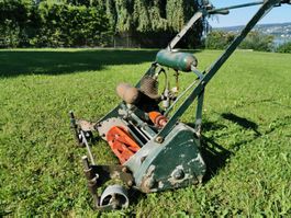 Oldtimer Rasenmäher - Klassiker für Sammler & Garten!