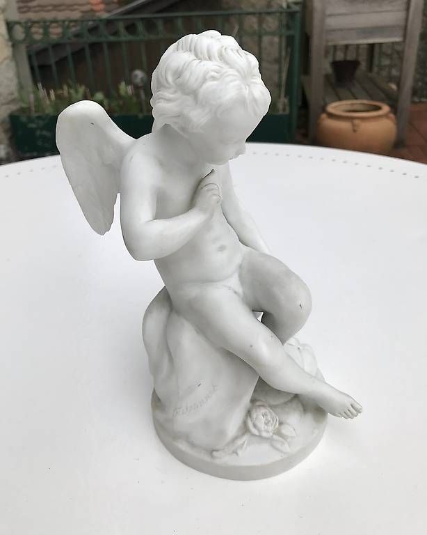 Statuette: Statuette de Cupidon selon Falconnet en biscuit – Usato da Estavayer-le-Lac venduto da mar_2s6b