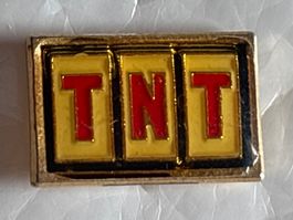 Pin TNT