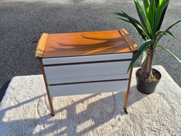 Petit meuble, chariot à thé sur roulettes, travailleuse1960