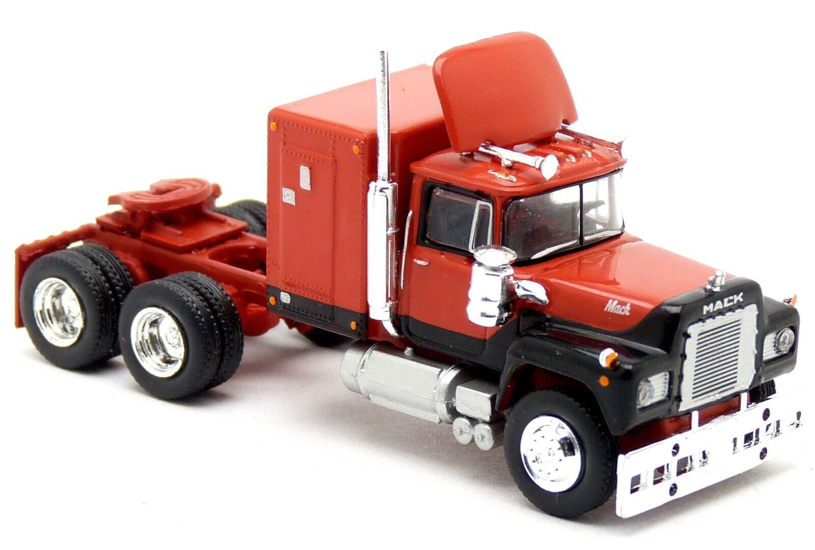 Brekina Modellautos: Mack RS 700,   1966 Brekina H0 1/87 – Neu und originalverpackt aus Würenlos von