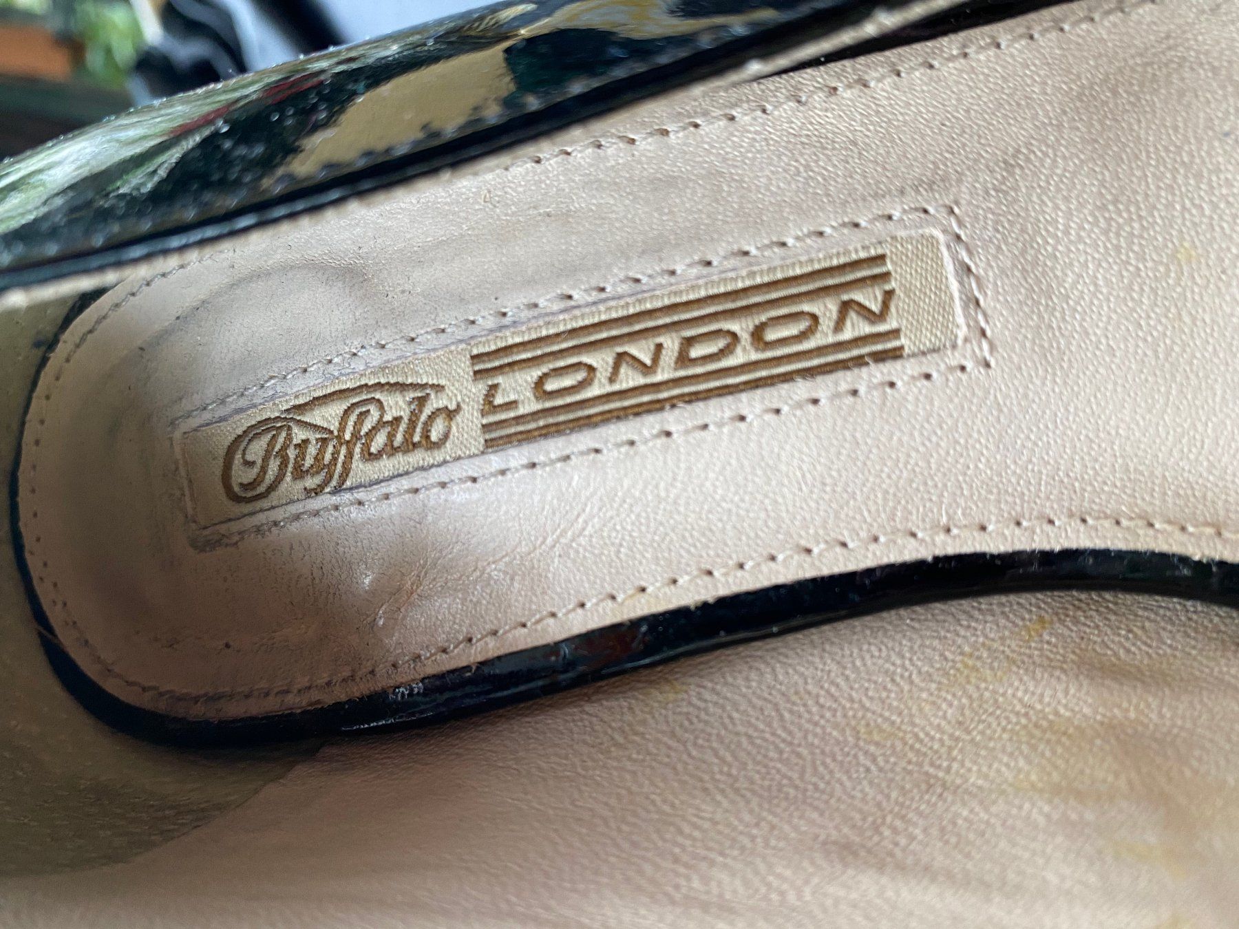Buffalo Damenschuhe: Damen Schuhe Buffalo London – Gebraucht aus Zürich von Pyramid1 1