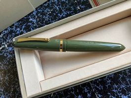 Füller: Montegrappa Venetia mit F Feder