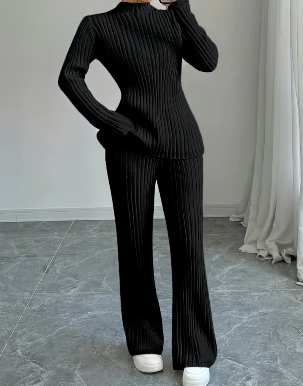 Lotti di vestiti: Schwarzes Strick-Ensemble für Damen – Nuovo e nell'imballaggio originale da Reinach BL venduto da Deinfashion