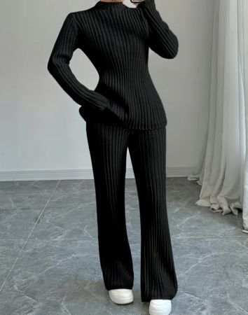 Schwarzes Strick-Ensemble für Damen