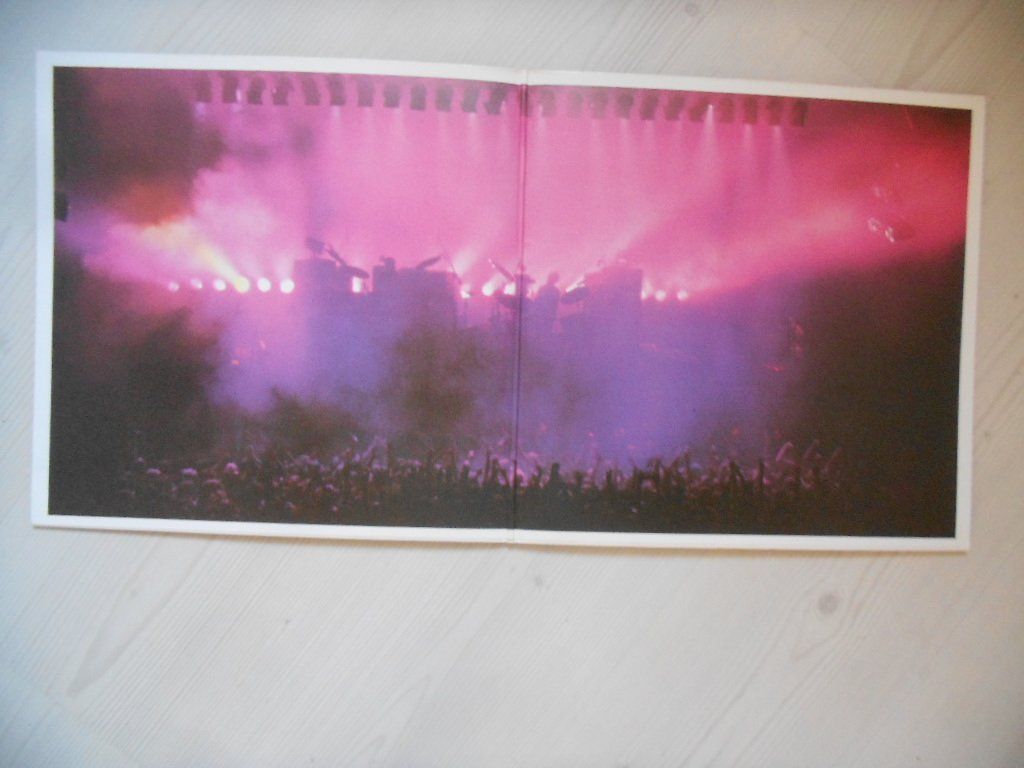 Vinyles: GENESIS  -  THREE SIDES LIVE – D'occasion à Bex par Giorgiob 3