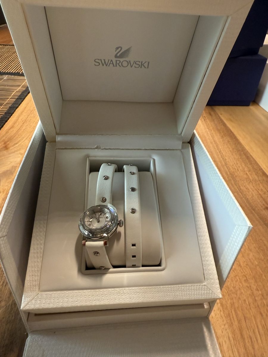 Swarovski Orologi: swarovski octea crystal white Armbanduhr – Nuovo e nell'imballaggio originale da Au SG venduto da sam_m2fd