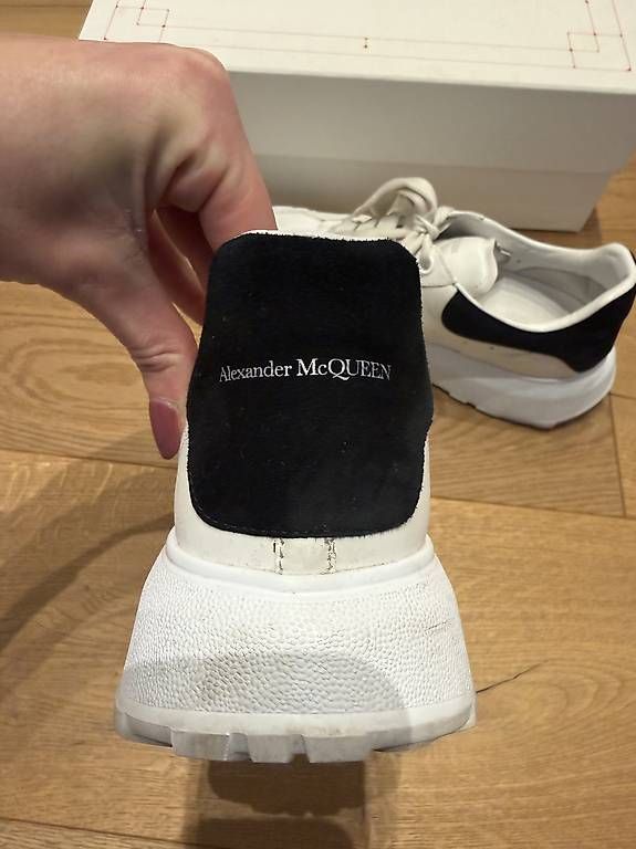 Scarpe da donna: Sneakers Alxeander McQueen, Gr. 39.5 – Usato da Lyss venduto da schaadfa 3
