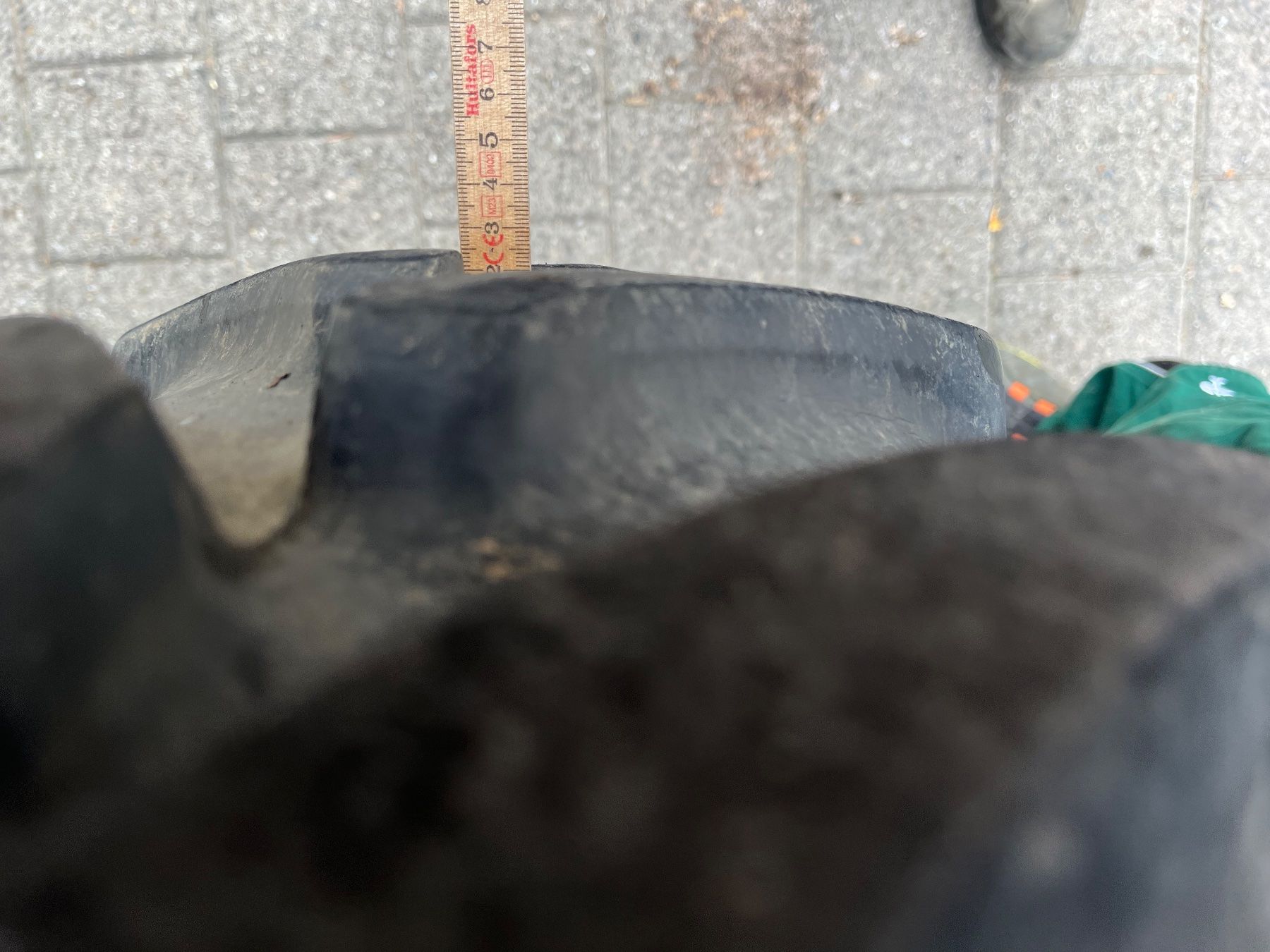 Firestone Pneumatici & Ruote complete: Traktor Räder mit Zubehör – Usato da Frauenfeld venduto da Hornusser26 7