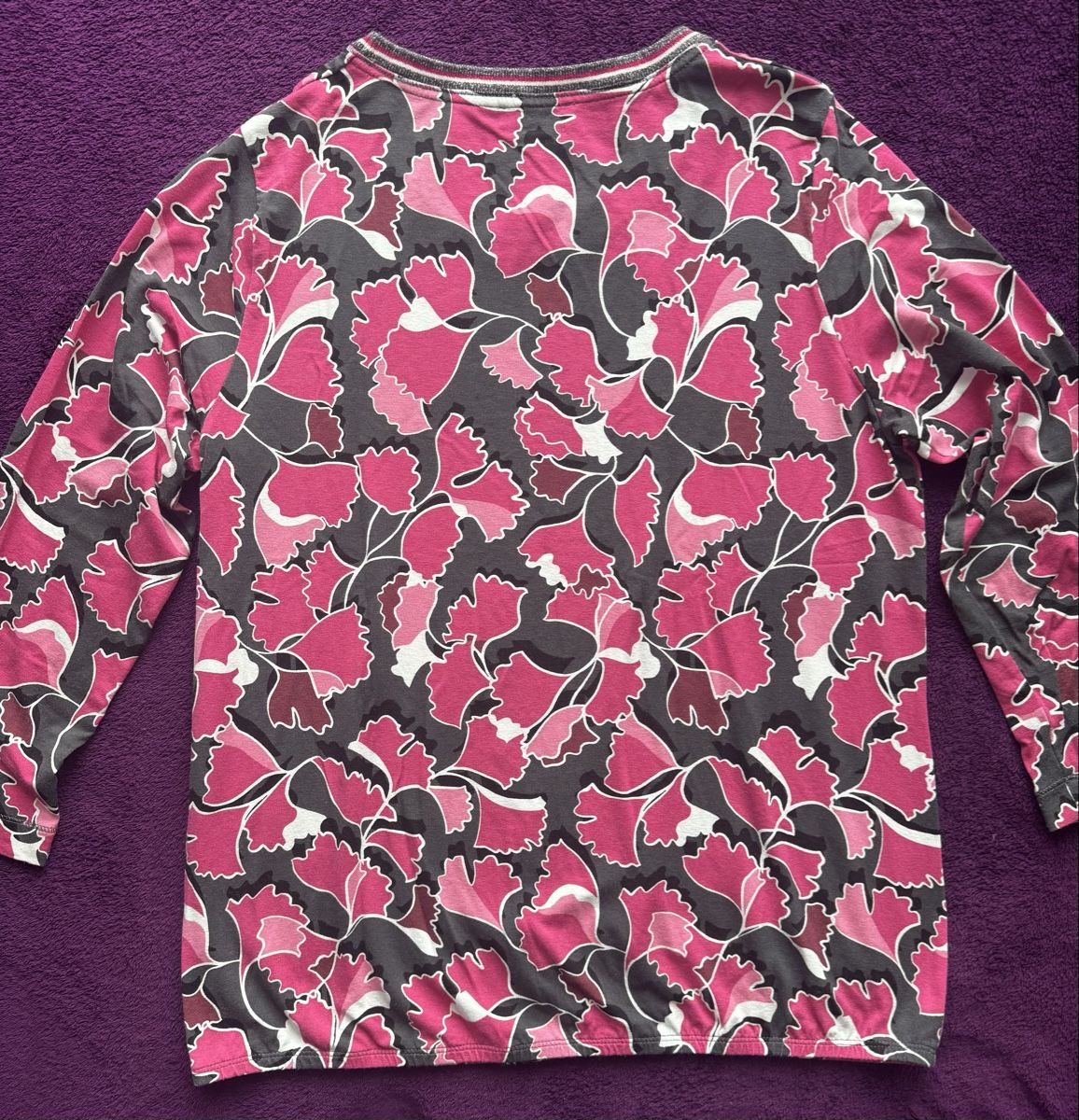 Rabe T-Shirts: RABE Shirt, Gr. 42, Grau-Pink – Gebraucht aus Kehrsatz von Adrenalina1 4