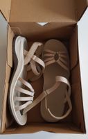 NEUE Teva-Sandalen, beige, Gr. 38 (eher 39)