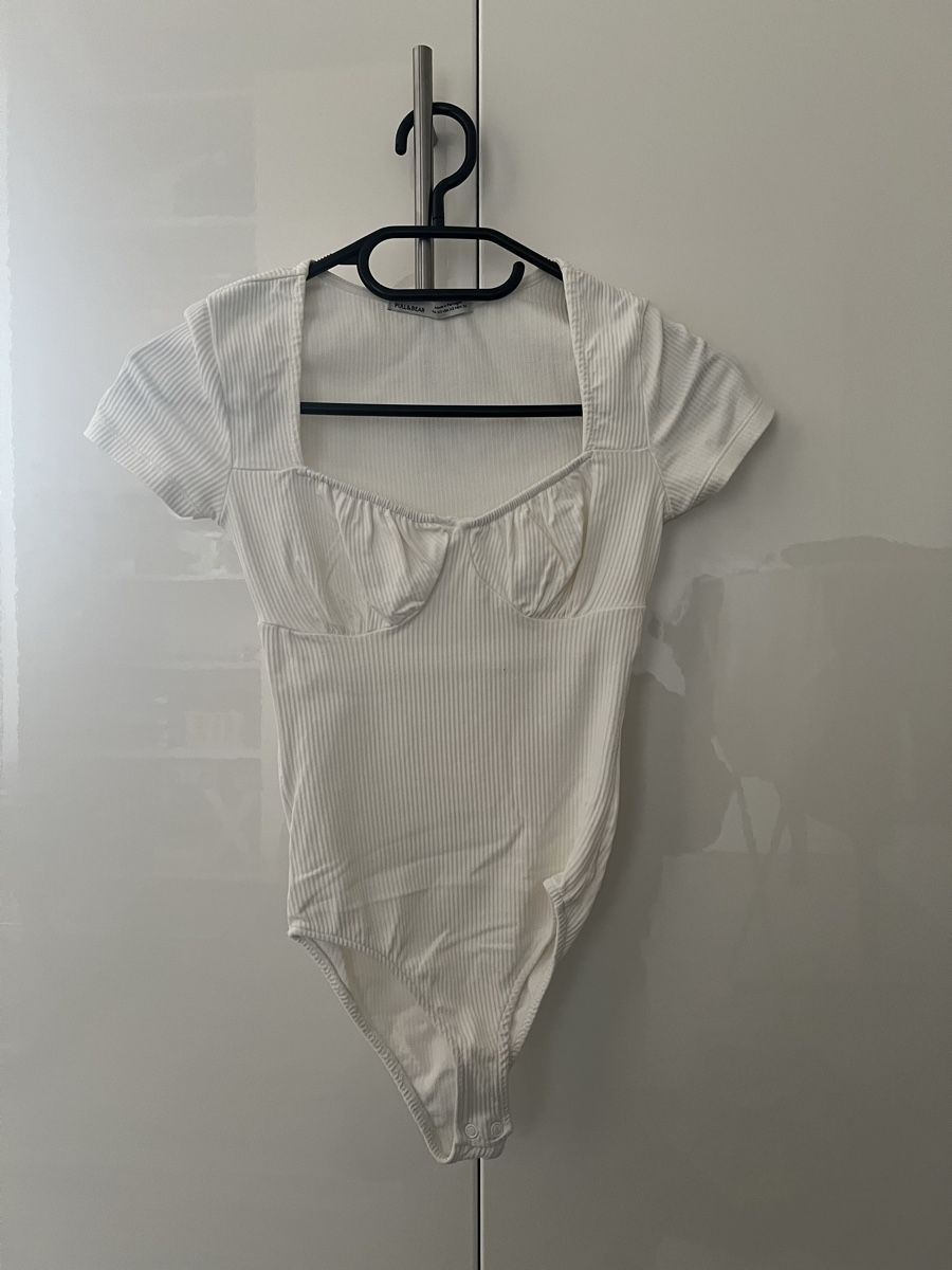 Pull&Bear T-shirt: Weisser Body – Usato da Dietikon venduto da Mischi2167