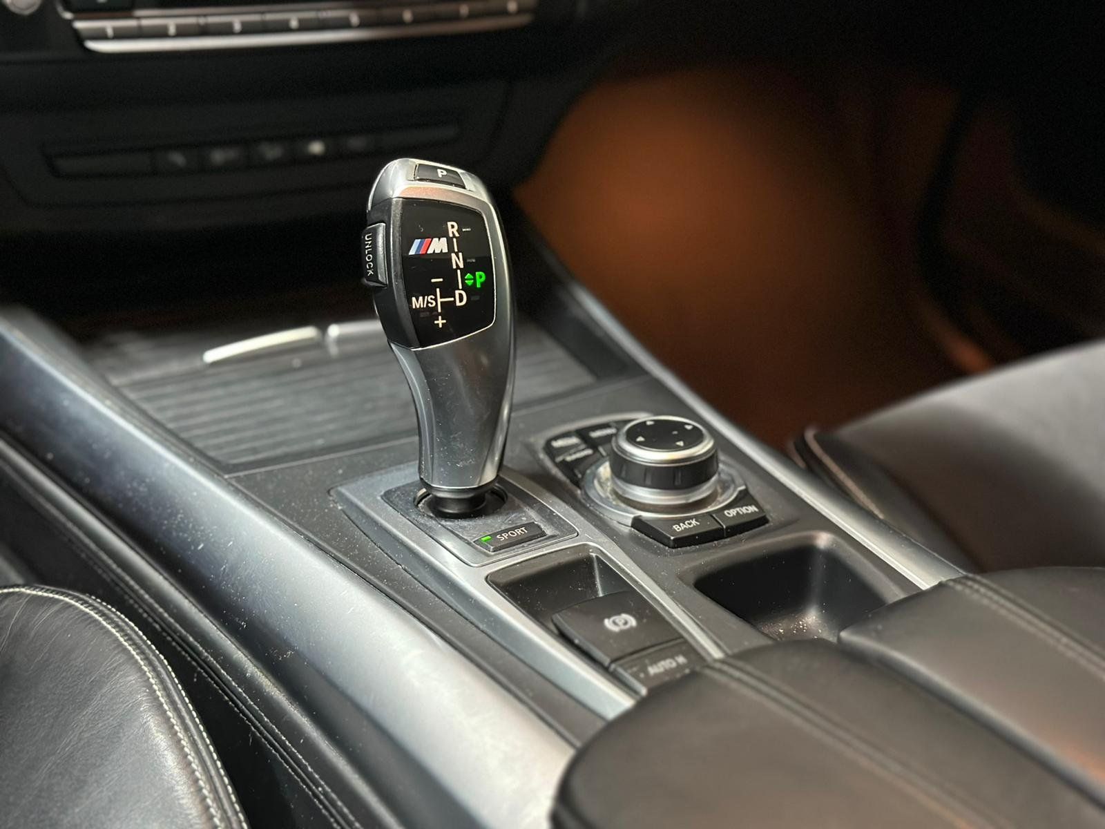 BMW Autos: BMW X5 xDrive M50d Steptronic – D'occasion à Aclens par sobacopeludo 7