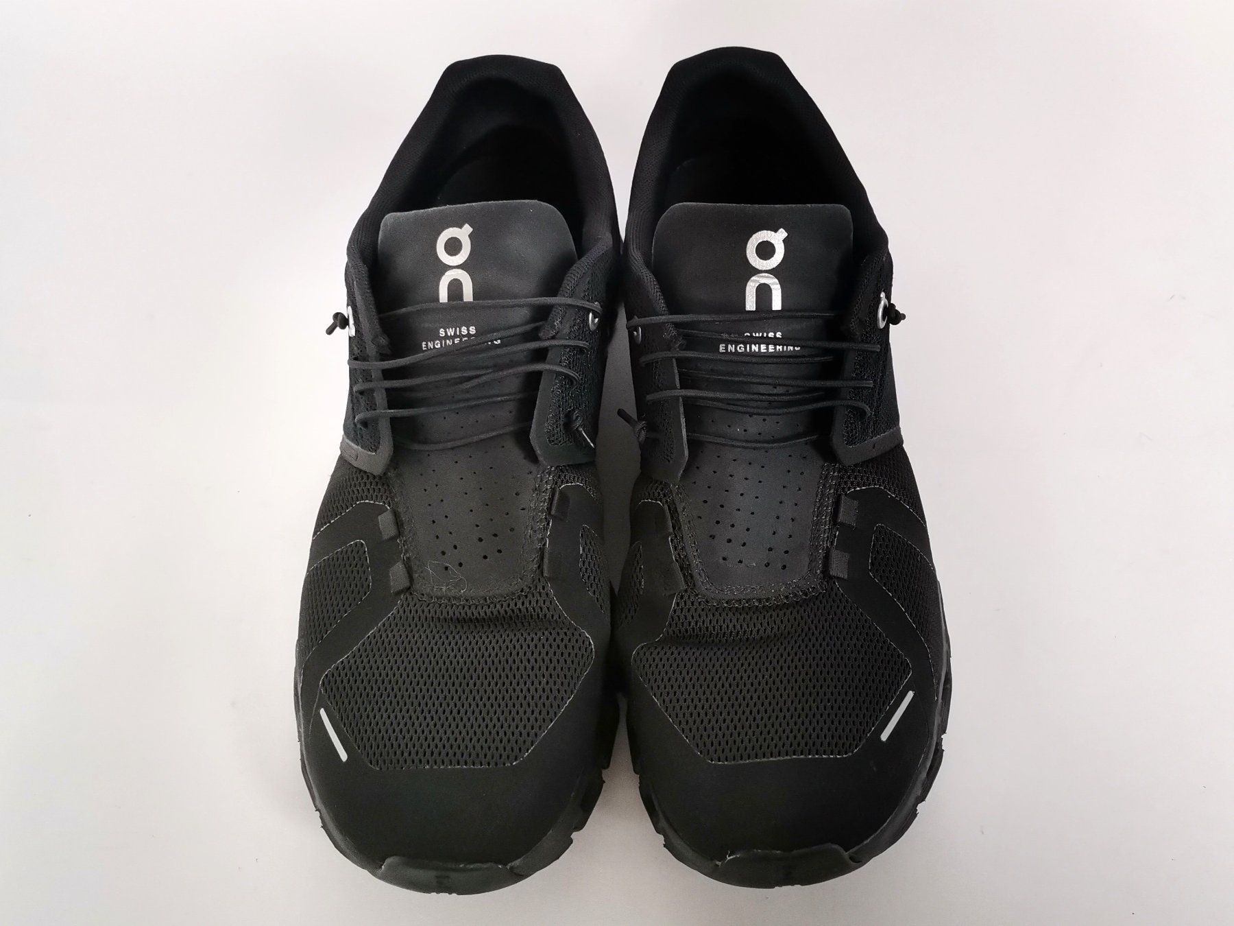 On Herrenschuhe: ON Cloud Laufschuh – Gebraucht aus Schaffhausen von Restwert_SH 1