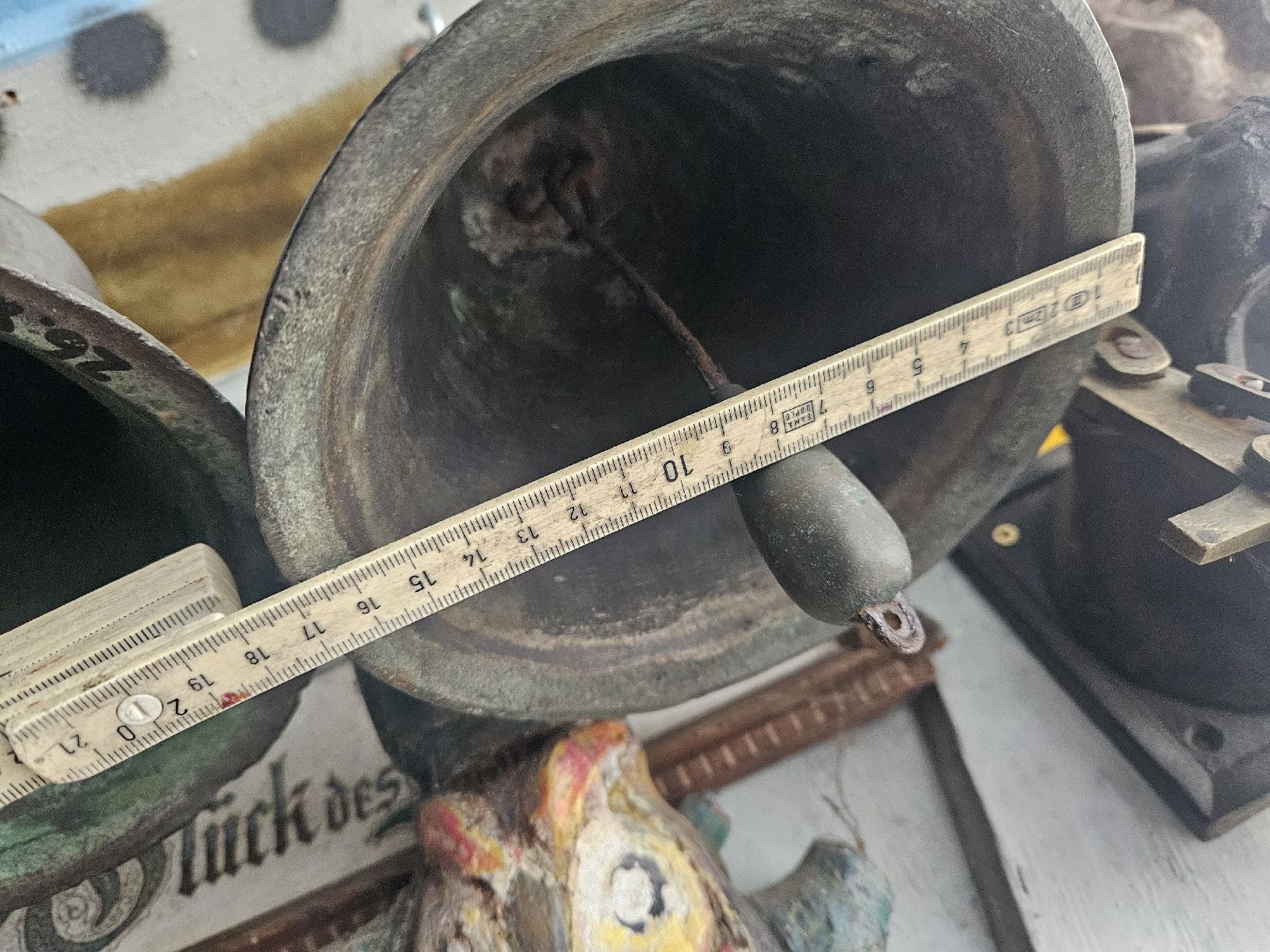 Glocken & Treicheln: glocke 2 stück – Gebraucht aus Schwellbrunn von Omega-alpha 4