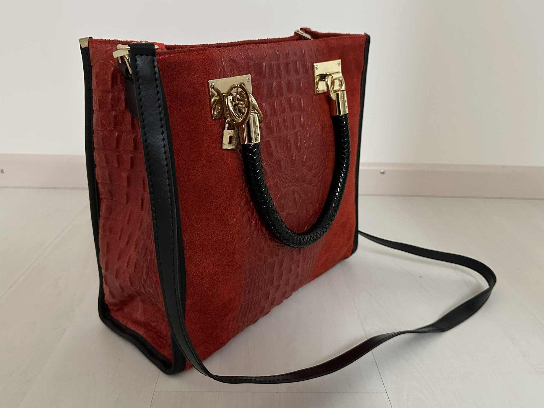 Borse da donna: Rote Echtleder Handtasche / Umhängetasche – Usato da Ried-Brig venduto da V8_Andy 1