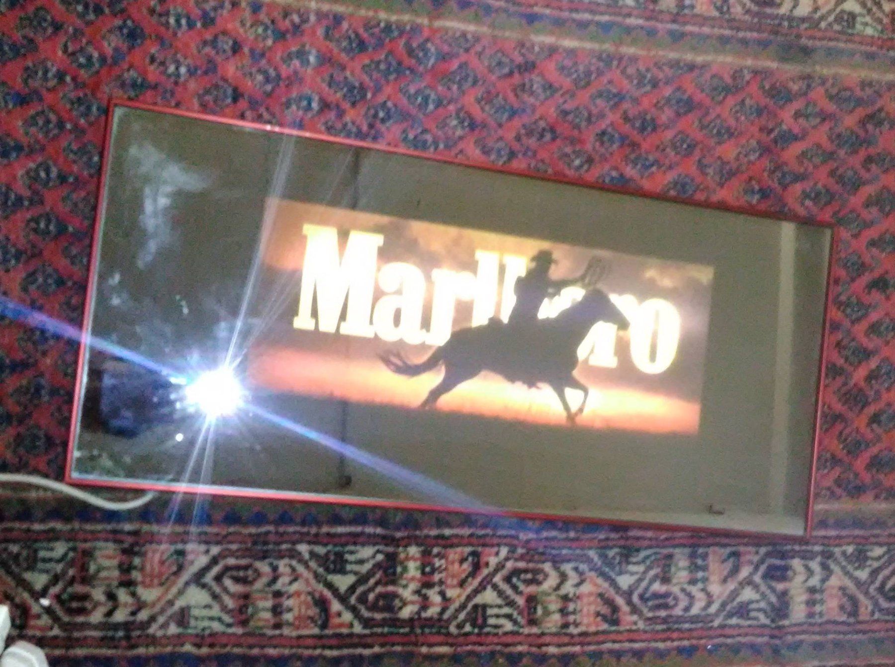 Marlboro Insegne: Marlboro Leuchtwerbung verspiegelt – Usato da Zürich venduto da 1.Simon 2