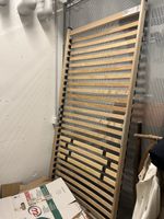 Lattenrost zwei mal 90x200 cm, neuwertiger Zustand