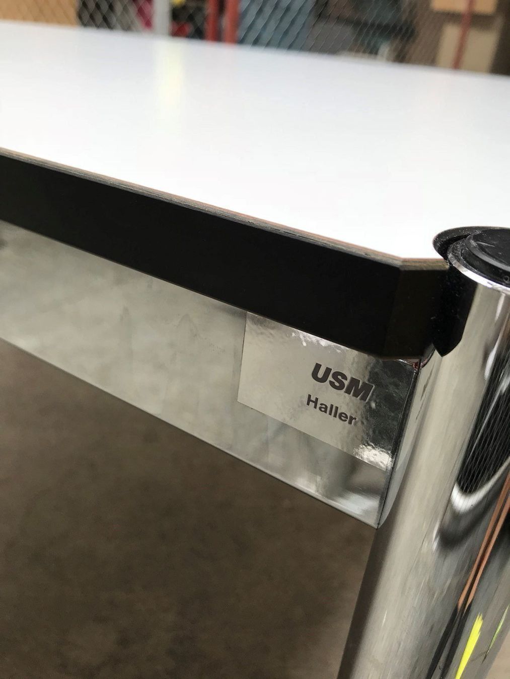 USM Schreibtische: USM Haller Tisch höhenverstellbar – Gebraucht aus St. Gallen von MSMoebelhandel 3