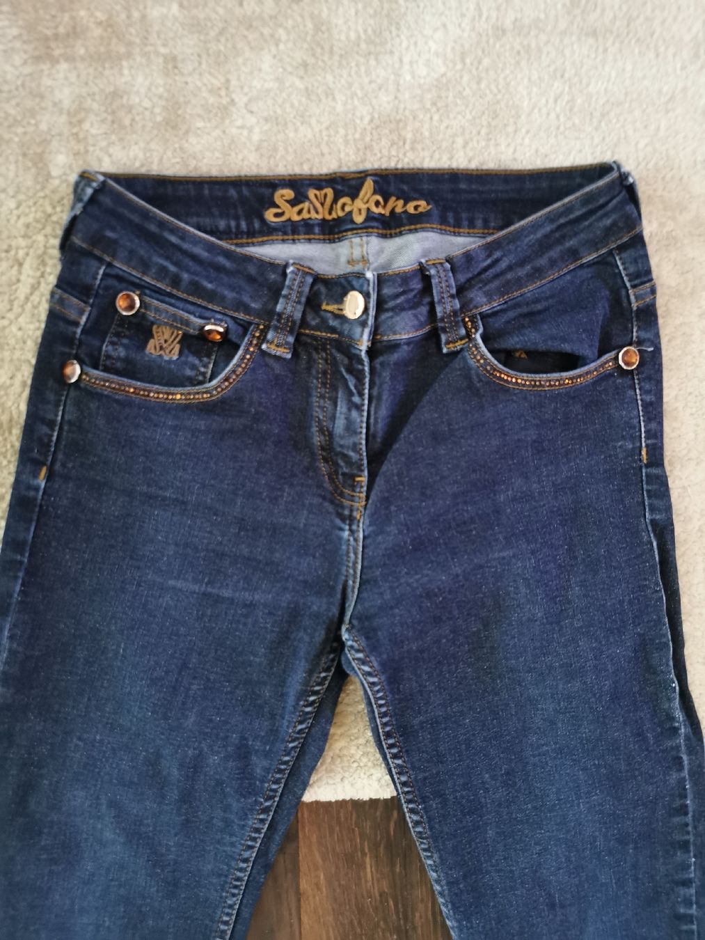 Jeans: Jeans SASSOFONO  mit Strass Gr. 34 dunkelblau – Usato da Erlenbach ZH venduto da alisamilana 1