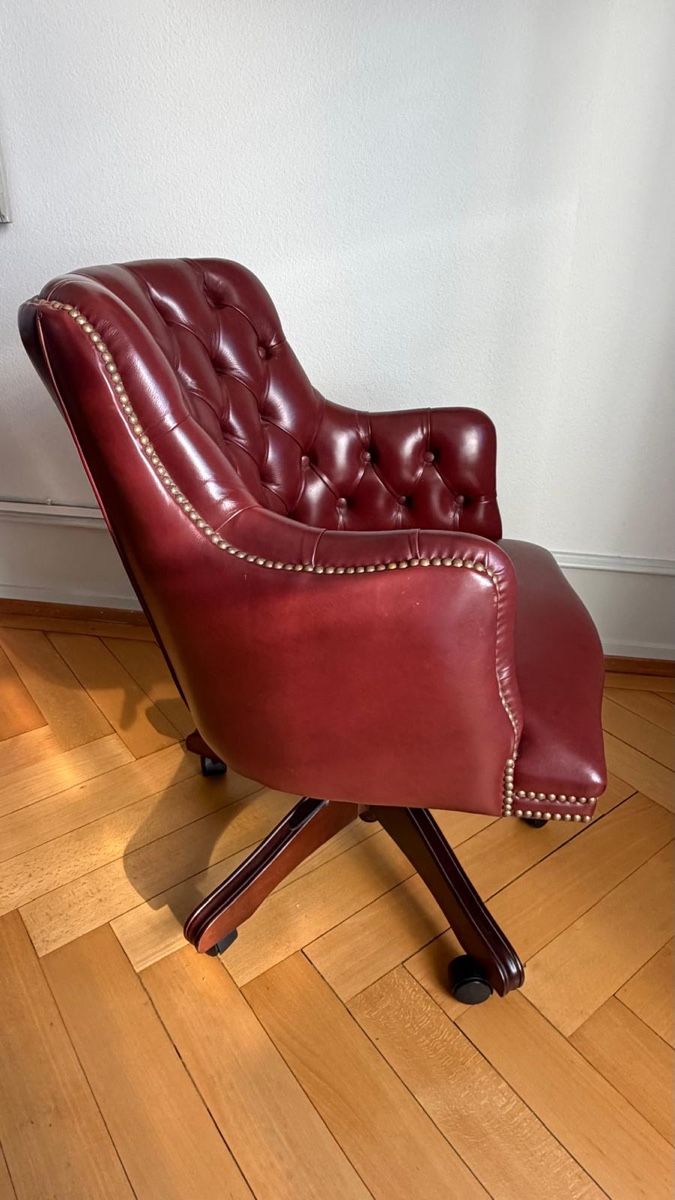 Poltrone: Fauteuil de bureau Chesterfield – Nuovo (secondo la descrizione) da Lausanne venduto da sebrep 1
