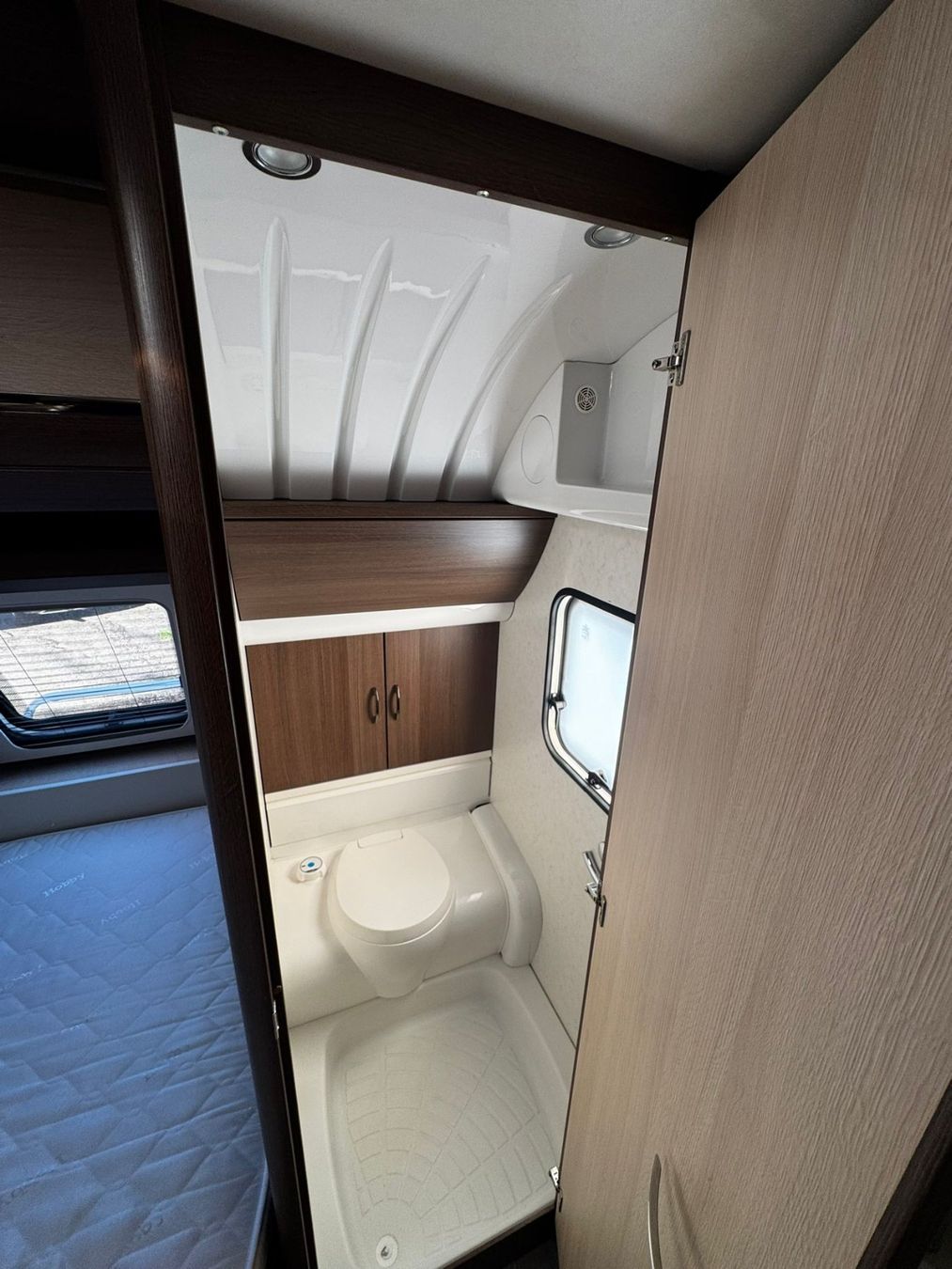 Hobby Véhicules de camping: Hobby 650 UMFe Prestige – D'occasion à Weggis par Edan64 5