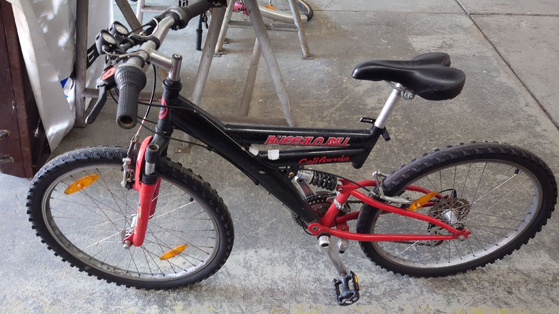 Biciclette: vendo 2 biciclette – Usato da Mezzovico venduto da lav_j8qh 2