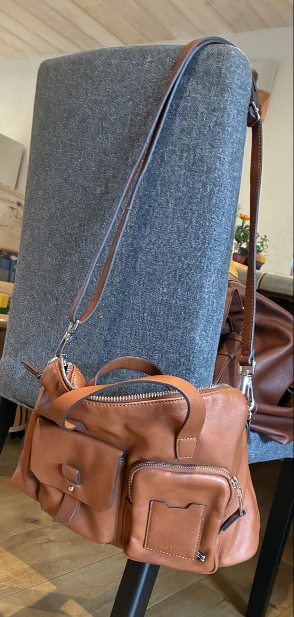 Esprit Borse da donna: braune Esprit Handtasche – Usato da Mitlödi venduto da meyer-sabrina 1